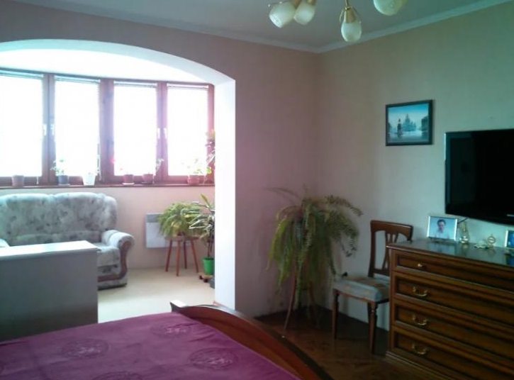 продажа многокомнатной квартиры номер A-173909 в Киевском районе, фото номер 9